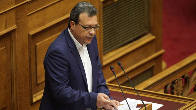 Φάμελλος: Ο Κυριάκος Μητσοτάκης επιδιώκει να προλάβει τη διάσπαση της ΝΔ