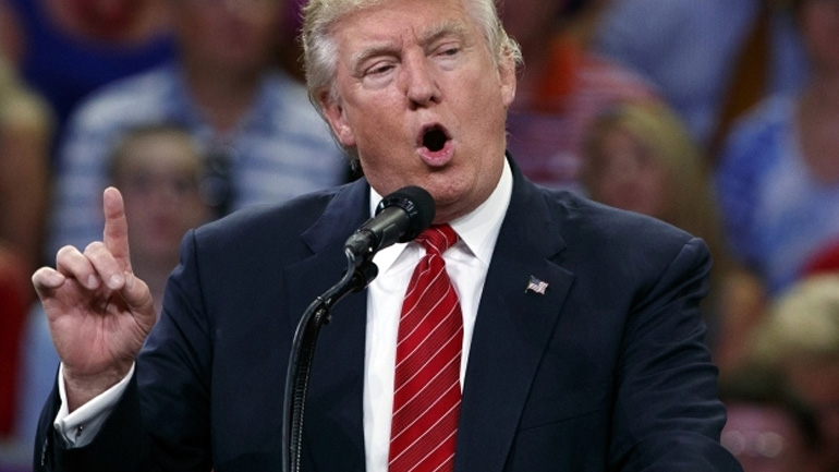 Τραμπ: «Αναξιόπιστη η έρευνα για την ανάμειξη της Ρωσίας στην προεκλογική εκστρατεία»