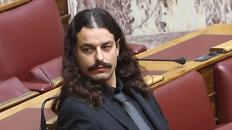 Η Χρυσή Αυγή διαγράφει τον Μπαρμπαρούση