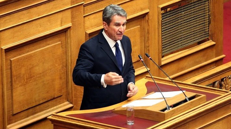 Λοβέρδος: «Μονόδρομος η υπερψήφιση της πρότασης δυσπιστίας»