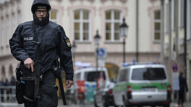 Μόναχο: Νεκρή μία γυναίκα από επίθεση με μαχαίρι