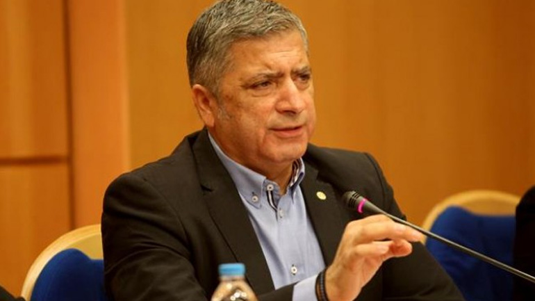 Πατούλης: «Ο κ. Σκουρλέτης δεν αξίζει να είναι υπουργός της Αυτοδιοίκησης»