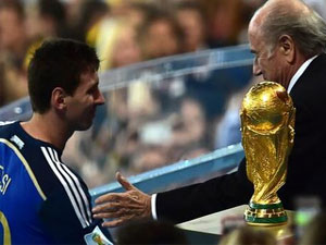 To 2014 έφτασε μία ανάσα από το βαρύτιμο τρόπαιο... Θα καταφέρει να το πιάσει στα χέρια του στη διοργάνωση της Ρωσίας;