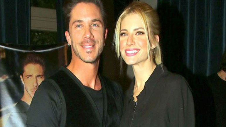 Οικονομόπουλος-Αραβανή: Μαζί στο πάρτι-έκπληξη του συζύγου της Τζένης Τζιβεριώτη! Οικονομόπουλος-Αραβανή: Μαζί στο πάρτι-έκπληξη του συζύγου της Τζένης Τζιβεριώτη!