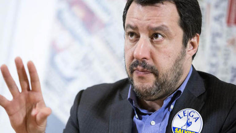Σαλβίνι: Ελπίζω η Ισπανία να δεχθεί άλλους 66.000 μετανάστες