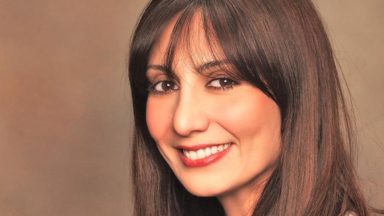 Αναστασία Ζαννή: Η πρώτη Ελληνίδα που τραγούδησε σε αγώνα μπέιζμπολ στην Αμερική