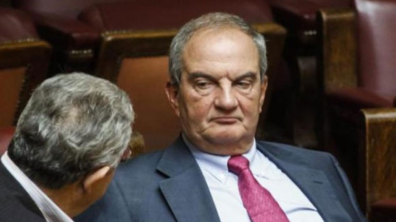 Τόσο κοστίζει στο δημόσιο η… αφωνία Καραμανλή!