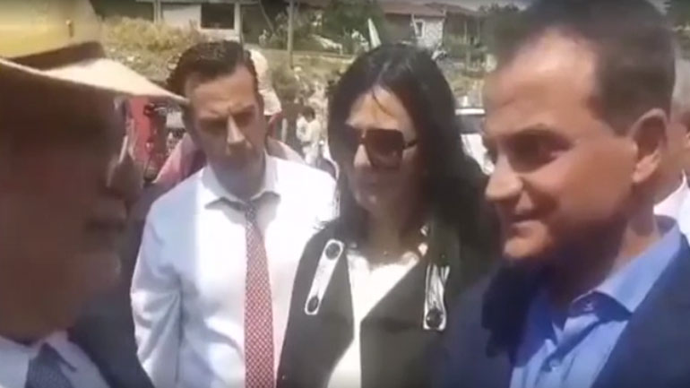 Περιφερειάρχης Δυτικής Μακεδονίας: «Fake News» τα όσα ακούγονται για νεκρή γυναίκα στο Πισοδέρι Περιφερειάρχης Δυτικής Μακεδονίας: «Fake News» τα όσα ακούγονται για νεκρή γυναίκα στο Πισοδέρι