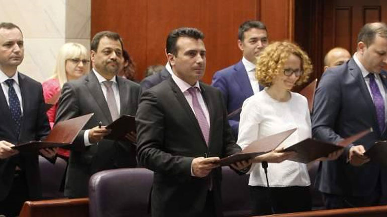 Σκόπια: Στη Βουλή η συμφωνία με τη διαδικασία του κατεπείγοντος – Ψηφοφορία ως την Παρασκευή