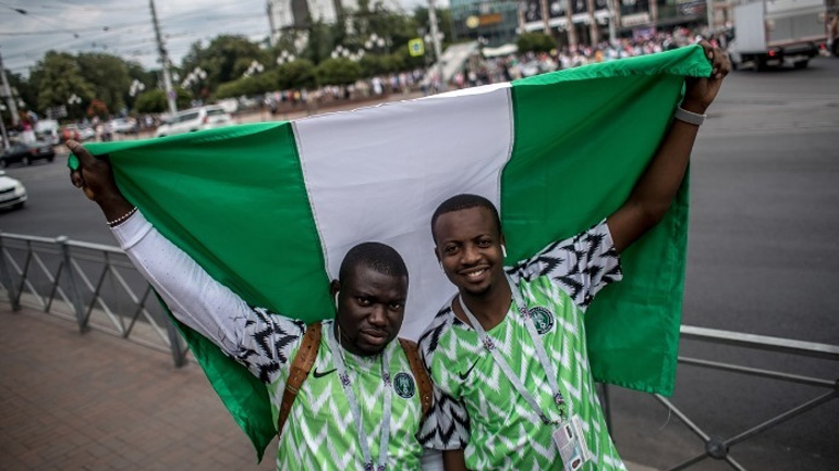 Η ταλαιπωρία των οπαδών της Νιγηρίας στο Καλίνινγκραντ