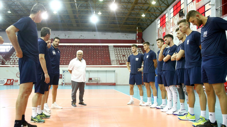 Βόλεϊ: Καλή επιτυχία από τον Γ. Καραμπέτσο στις Εθνικές ομάδες