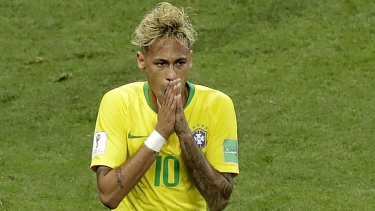 Ο Καντονά… ντύθηκε Νεϊμάρ