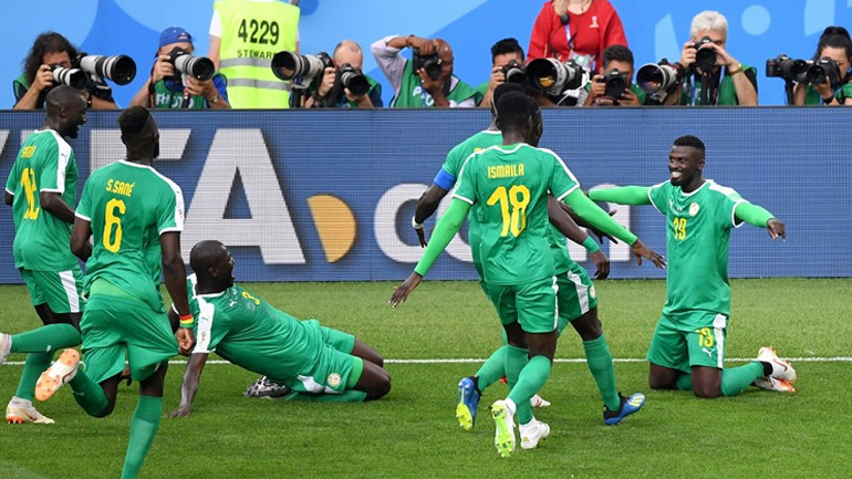 «Δάγκωσε» η Σενεγάλη, 2-1 την Πολωνία