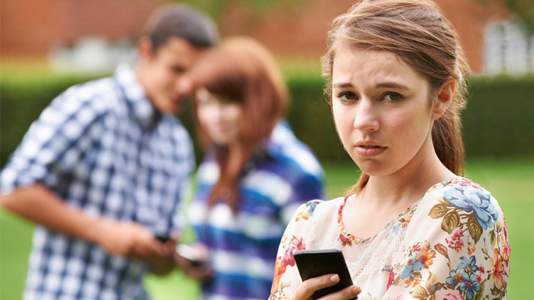 Διαδικτυακός εκφοβισμός: Τι μπορούν να κάνουν οι νέοι αν είναι θύματα ή μάρτυρες cyberbullying