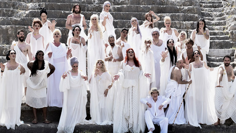 Οι «Εκκλησιάζουσες» σε καλοκαιρινή περιοδεία