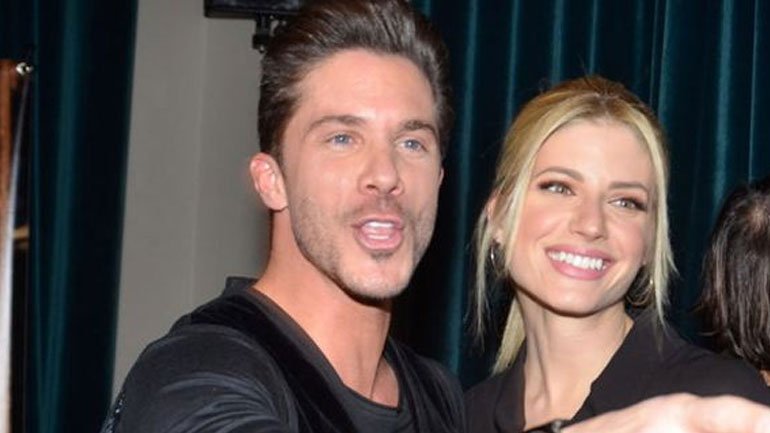 Νίκος Οικονομόπουλος – Ευαγγελία Αραβανή: Ξέγνοιαστες στιγμές κάτω από τον ήλιο!