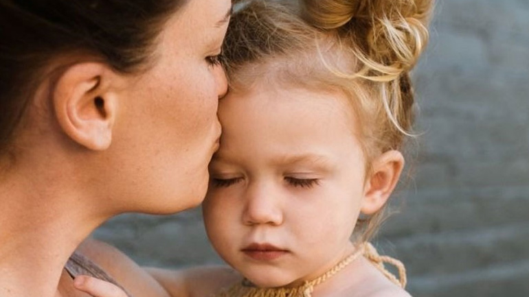 Τα παιδιά μπορούν να αναγνωρίσουν τα συναισθήματα ακόμη και σε μια ξένη γλώσσα