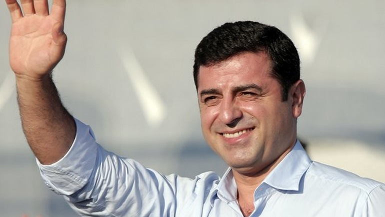 Την απελευθέρωση του Ντερμιτάς ζητούν βουλευτές του ΑΚΕΛ