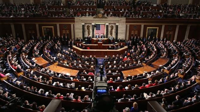 ΗΠΑ: Καταψηφίστηκε από τη Βουλή το ένα από τα δύο νομοσχέδια για το μεταναστευτικό
