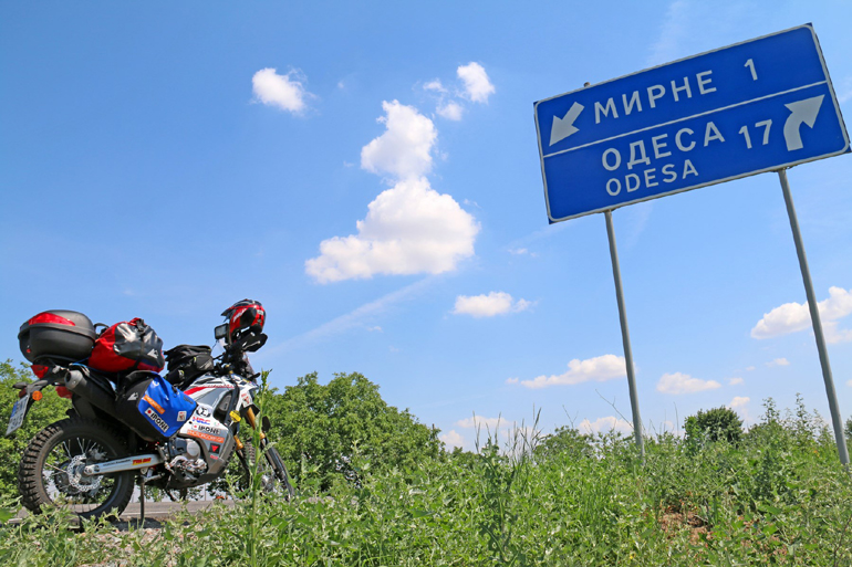 Πλησιάζοντας την Οδησσό της Φιλικής Εταιρίας και του «Θωρηκτού Ποτέκμιν»