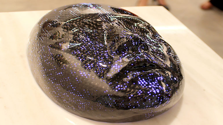 Εντυπωσιάζουν τα γλυπτά του Τάσου Νυφαδόπουλου στην Art Athina