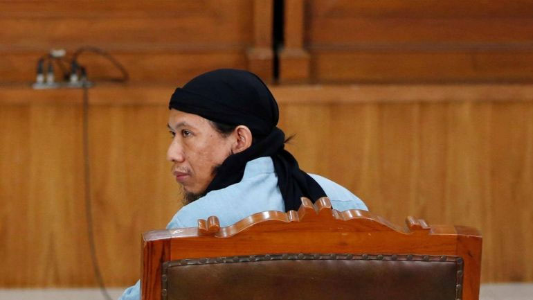 Ινδονησία: Κληρικός με διασυνδέσεις με το Ισλαμικό Κράτος καταδικάστηκε σε θανατική ποινή