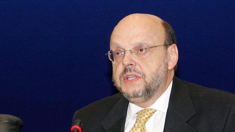 Αντώναρος: Να ζητήσει ο Μητσοτάκης την επανεκλογή του στη ΝΔ – Έχει τα κότσια;