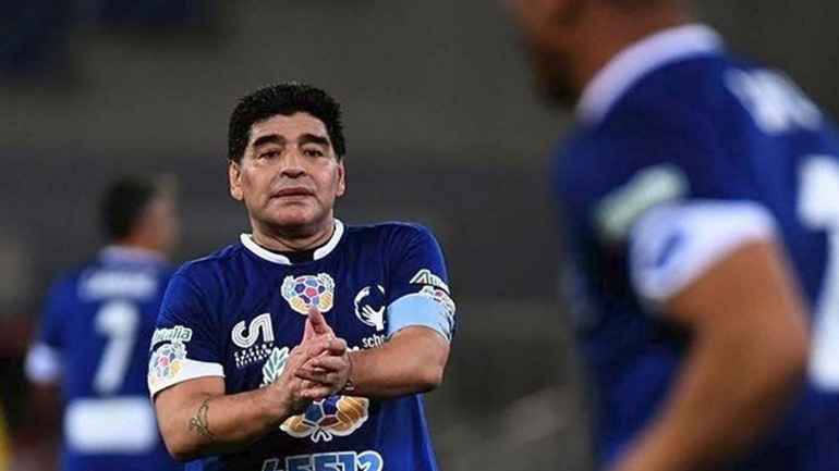 Συνάντηση με την εθνική Αργεντινής θέλει ο Μαραντόνα