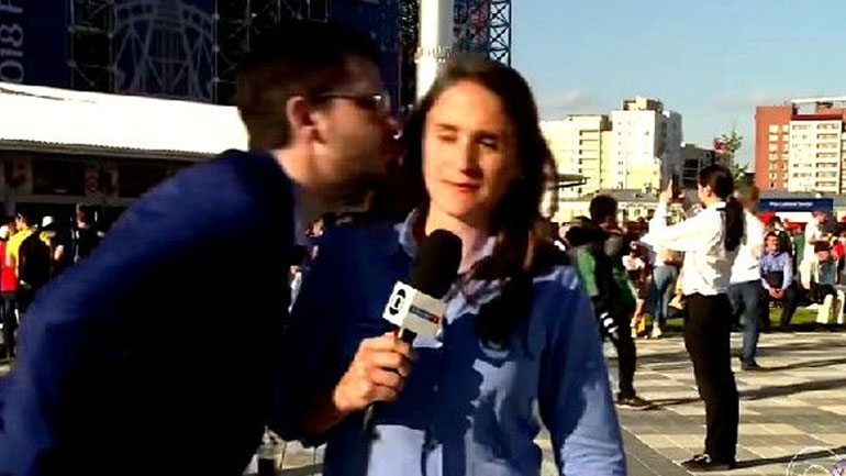 Μουντιάλ: Οπαδός επιχείρησε να φιλήσει δημοσιογράφο on air!