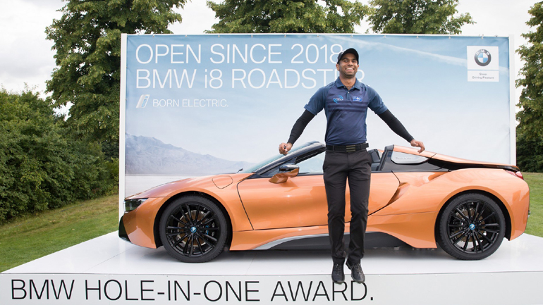 Κέρδισε σε αγώνα γκολφ ένα BMW i8 Roadster Κέρδισε σε αγώνα γκολφ ένα BMW i8 Roadster