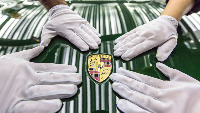 Πόσοι άνθρωποι εργάζονται στην Porsche;