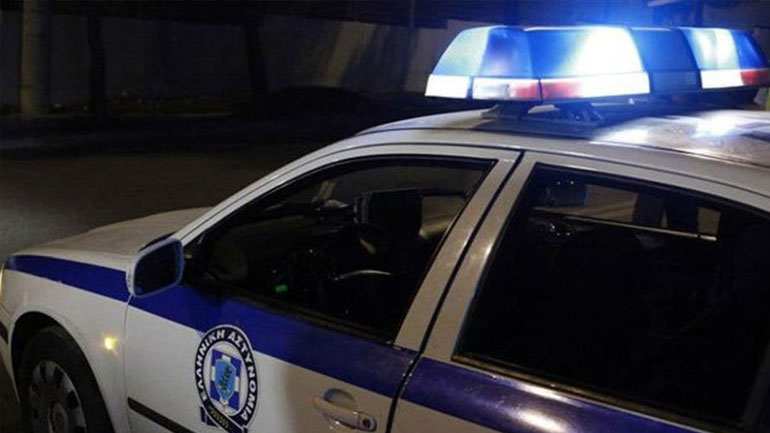 Επίθεση με μολότοφ στο πρώην ΠΙΚΠΑ Καλλιθέας που τελεί υπό κατάληψη