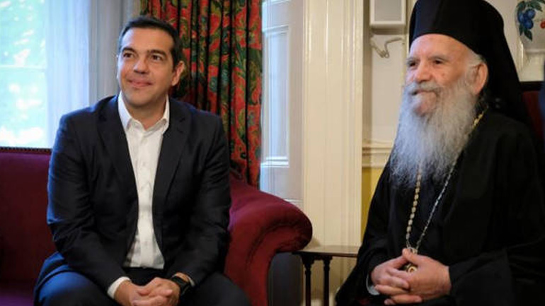Για τον ρόλο της Εκκλησίας στη στήριξη της ομογένειας συνομίλησαν Αλ. Τσίπρας και Αρχιεπίσκοπος Μεγάλης Βρετανίας