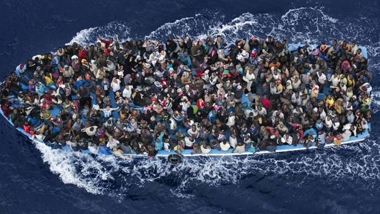 Λιβύη: Το λιμενικό περισυνέλεξε χθες σχεδόν 1.000 μετανάστες που προσπαθούσαν να περάσουν στην Ευρώπη