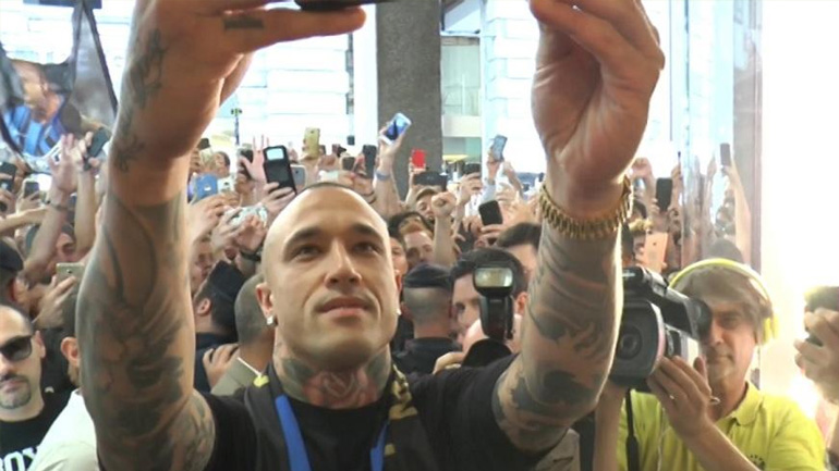 Η Ίντερ ανακοίνωσε τον Ναϊνγκολάν