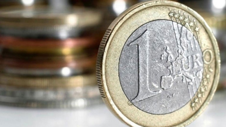 Πτώση σημειώνει το ευρώ στην αγορά συναλλάγματος