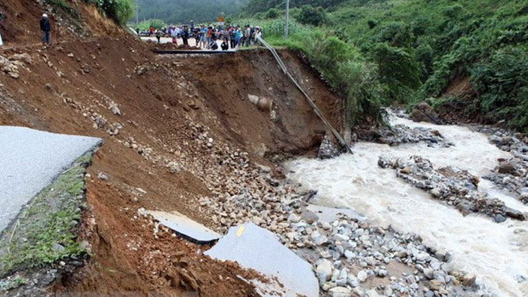 Κίνα: Φονικές βροχοπτώσεις πλήττουν την επαρχία Γκουιτζόου