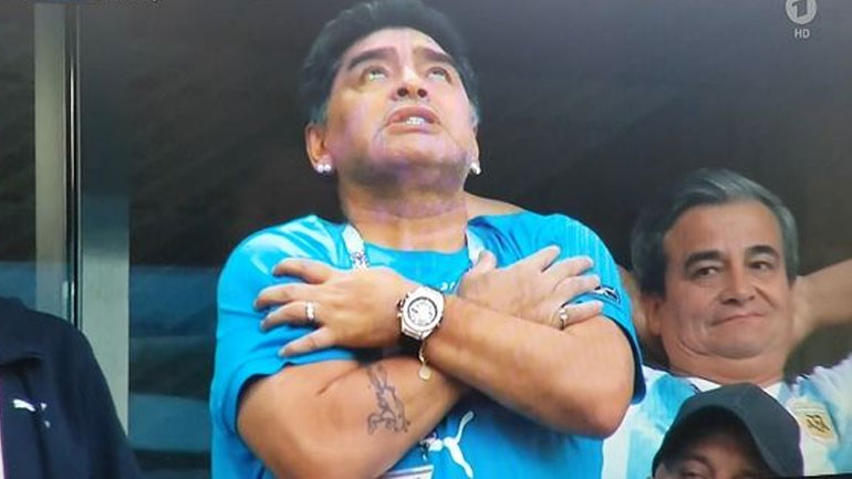 Ο ξέφρενος πανηγυρισμός του Μαραντόνα στο γκολ του Μέσι