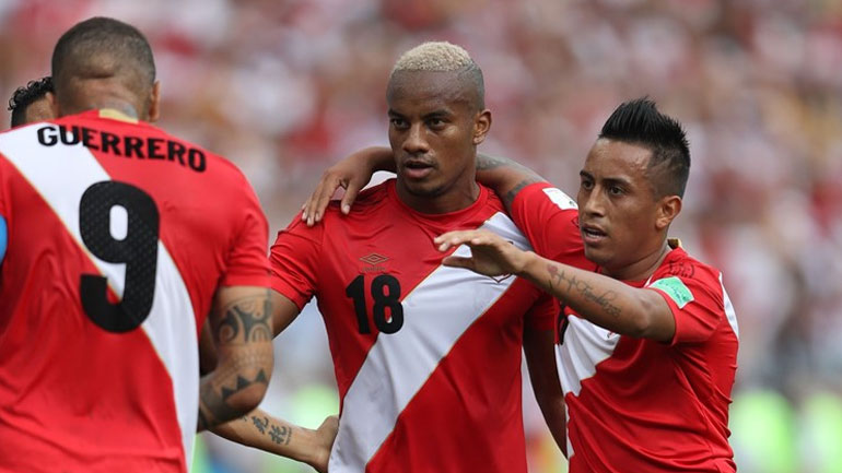 Νίκη σε Μουντιάλ μετά από 36 χρόνια για το Περού, 2-0 την Αυστραλία