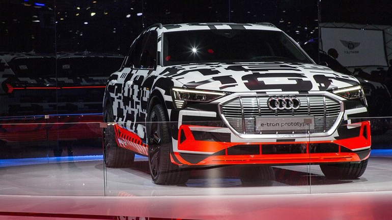 Αναβάλλεται η πρεμιέρα του Audi E-Tron