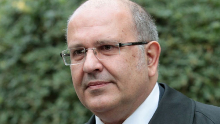 «Δεν υπάρχουν μόνο αποστάτες, υπάρχουν και αυτοί που παίρνουν αποστάσεις»