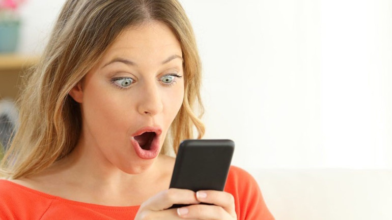 Πώς να μην επιτρέψεις στα social media να επηρεάσουν τη σχέση σου