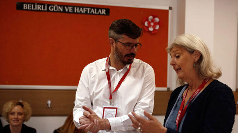 Μετεκλογικές εξελίξεις στην τουρκική αντιπολίτευση, αλλά και δυσφορία στην κυβερνητική παράταξη