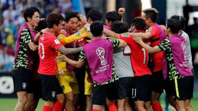 Η Γερμανία δούλεψε για τους μπουκ!