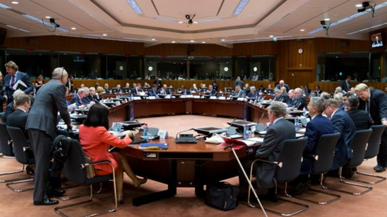 Στον αέρα η Σύνοδος για το προσφυγικό – Βέτο από την Ιταλία