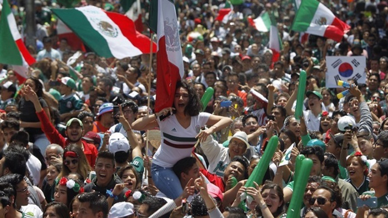 Οι Μεξικανοί «πότισαν» τεκίλα τον πρέσβη της Νοτίου Κορέας