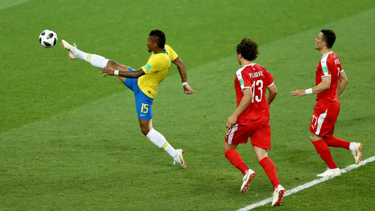 Mαχαίρωσε μέχρι θανάτου γείτονά του επειδή… πανηγύριζε για τη Βραζιλία