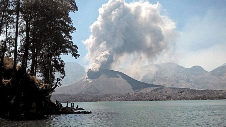Αυστραλία: Εκατοντάδες πτήσεις ακυρώθηκαν εξαιτίας ηφαιστειακής τέφρας από το Μπαλί