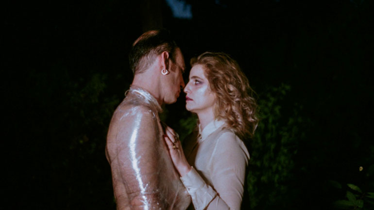 Ο «Οδοιπόρος» με τη Μαρία Κίτσου στο Θέατρο Θησείον