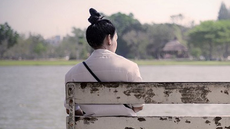 10 τρόποι για να καταπολεμήσετε την κατάθλιψη